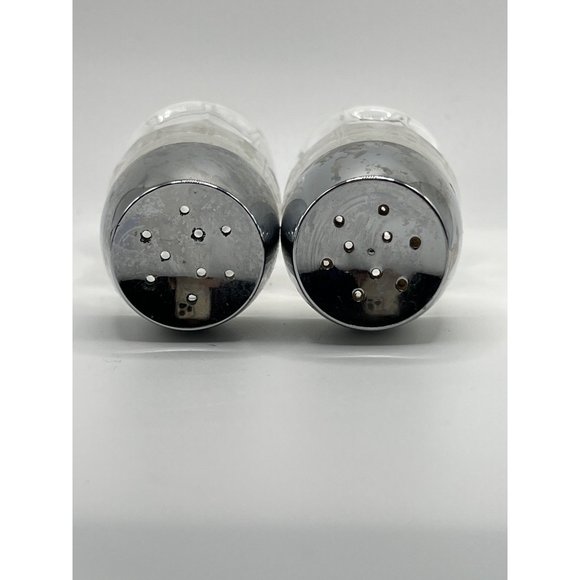 Vintage Anchor Hocking Georgian Clear Glass Salt and Pepper Shakers - Picture 2 of 3
